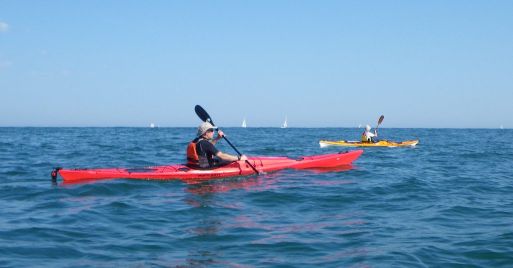 Kayak en mar abierto