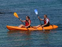 Kayak en el mar