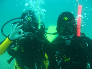 ¿Qué es un bautismo de buceo? 