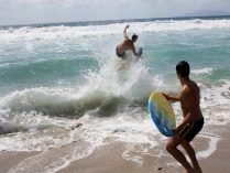 Skimboard en la playa